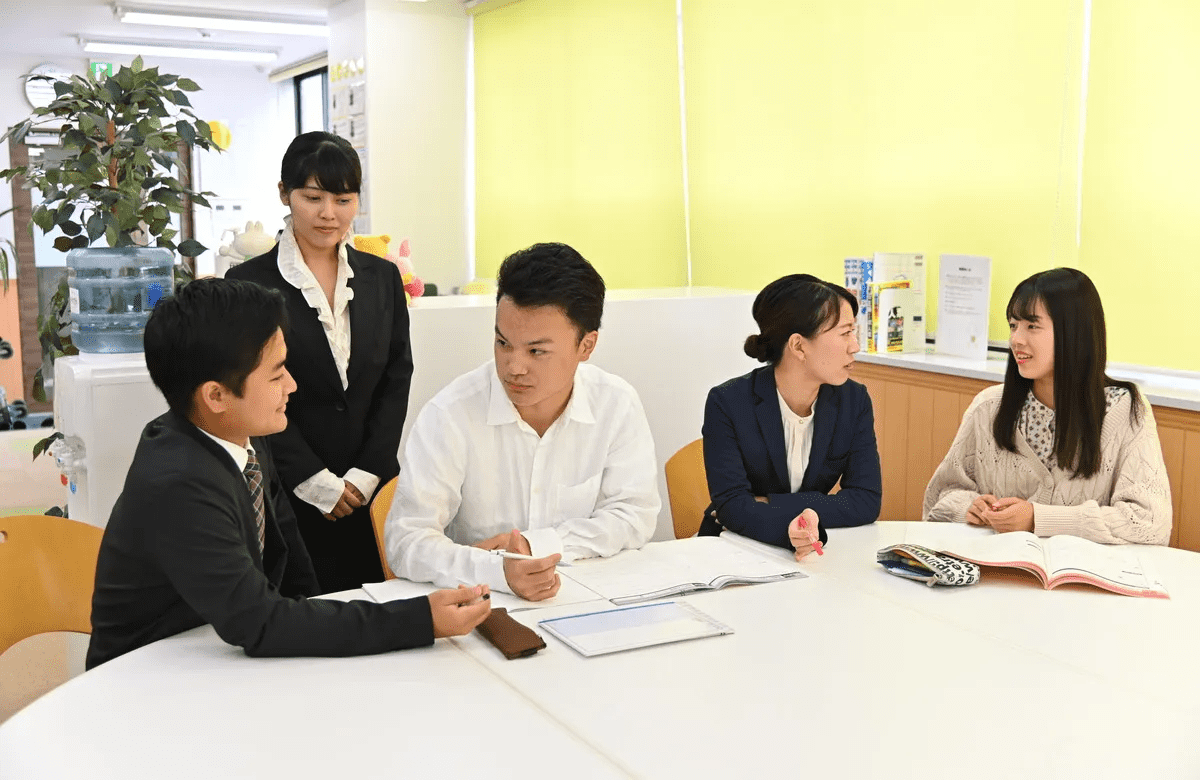 自分ゴエをサポートするゴールフリーの精鋭コーチ。