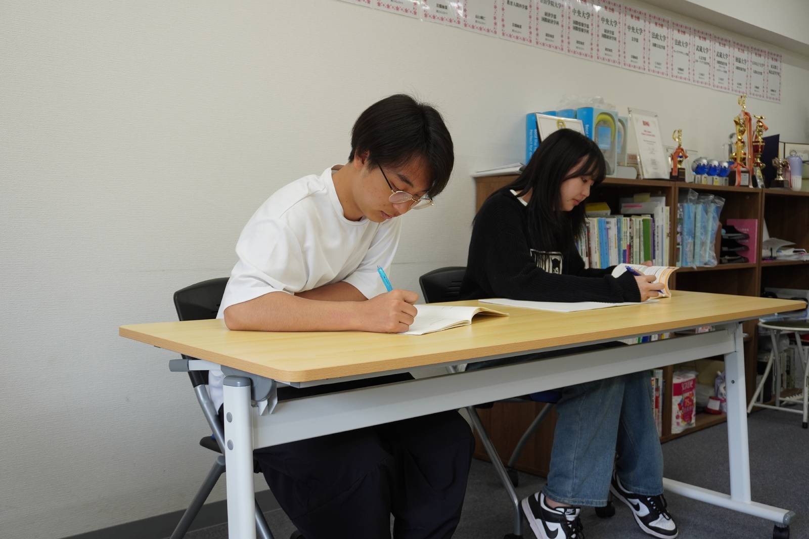 ENGLISH-Xってどんな塾？