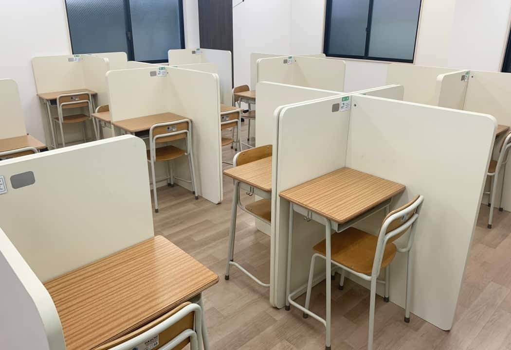授業に集中しやすい個別のブース