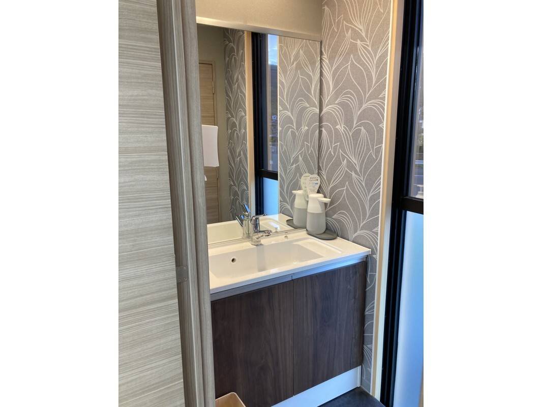 いつも鏡がピッカピカ!!清潔な洗面台