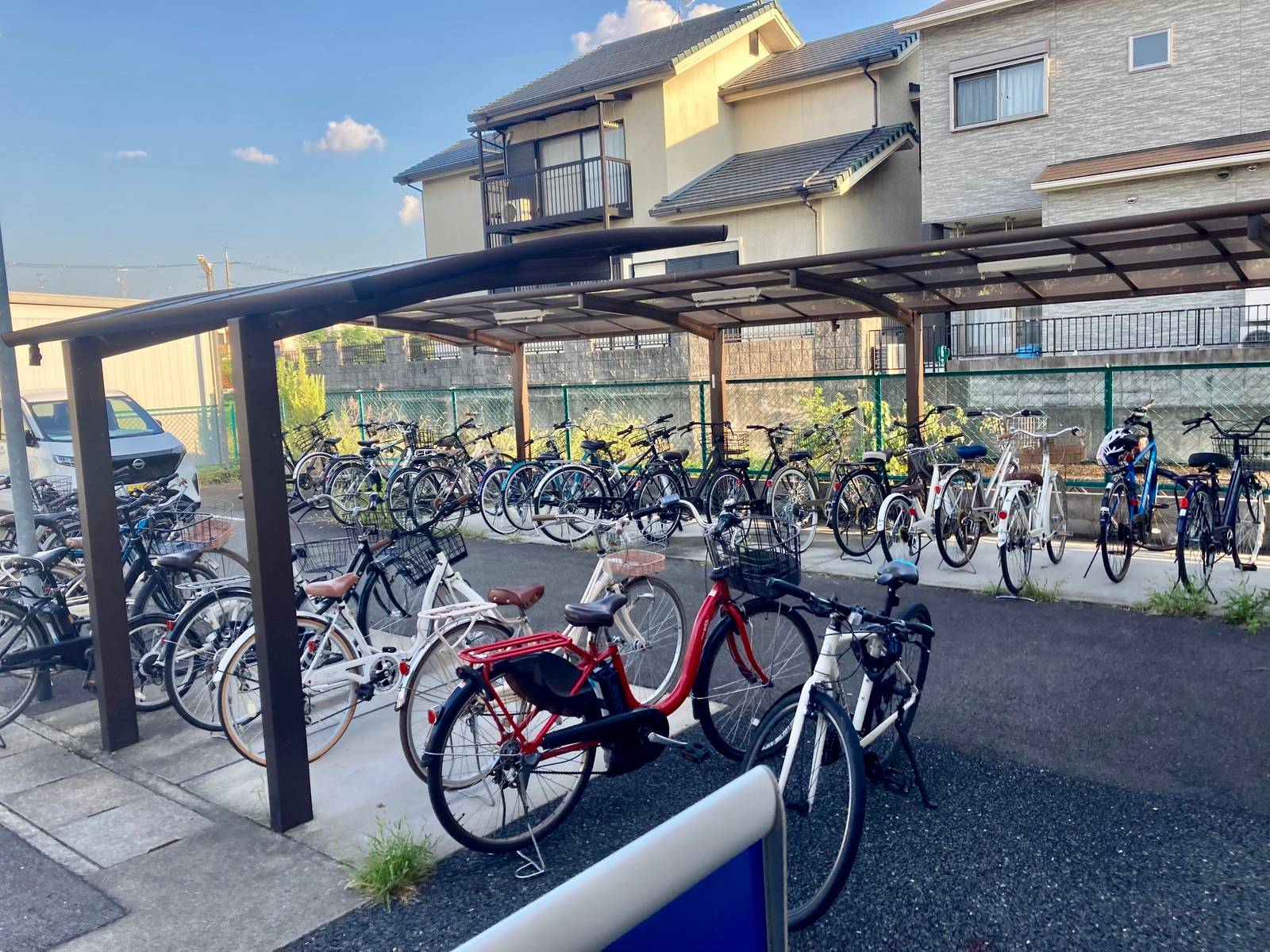 駐輪場を完備！学校帰りに自習室も利用できます。