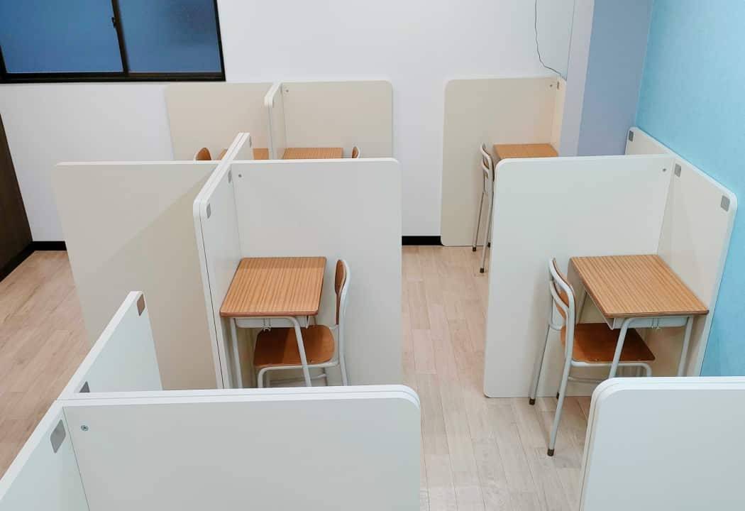 授業に集中しやすい個別のブース