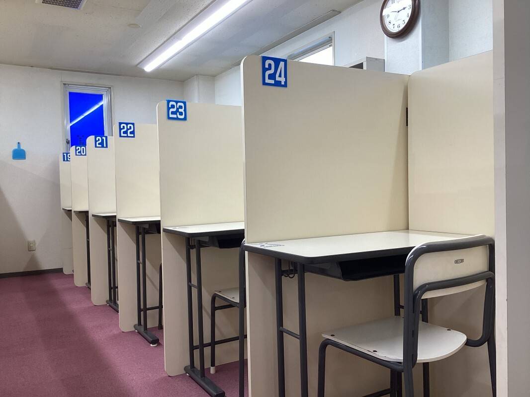 自習席は、いつでも利用可能です！