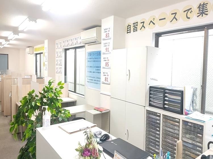 個別指導塾 トライプラス 瑞江駅前校の画像1