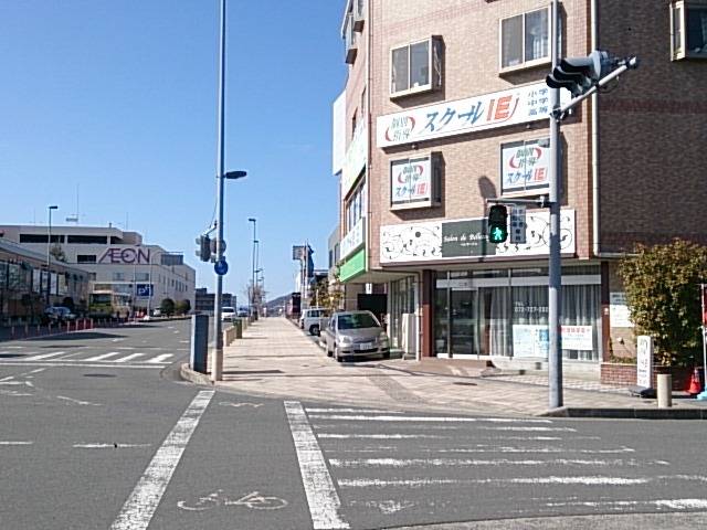 北大阪急行「箕面萱野」より徒歩5分！バス停「かやの中央」よりすぐ！