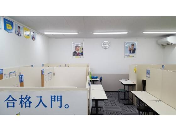 密をさけて、間隔を十分にとって授業を行っています。