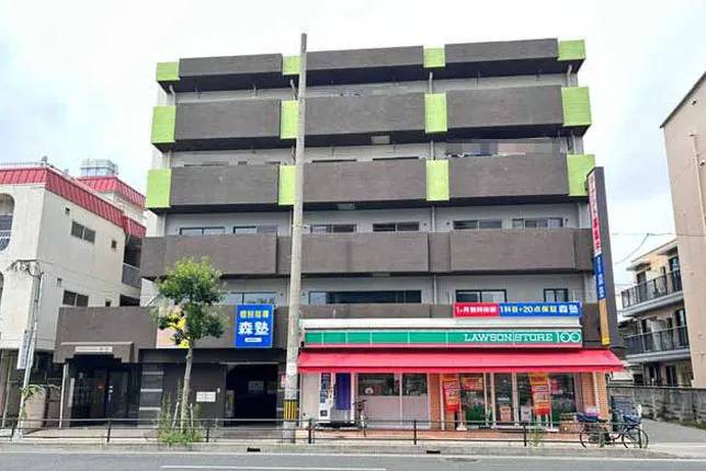 個別指導塾なら森塾 服部天神校の画像1