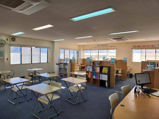 ナビ個別指導学院 甲斐校の画像1