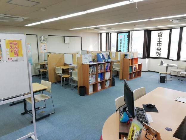 ナビ個別指導学院 富士中央校の画像1
