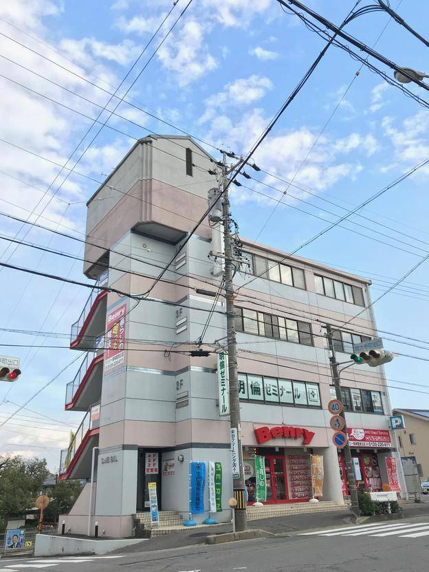 ナビ個別指導学院 東岡崎校の画像1