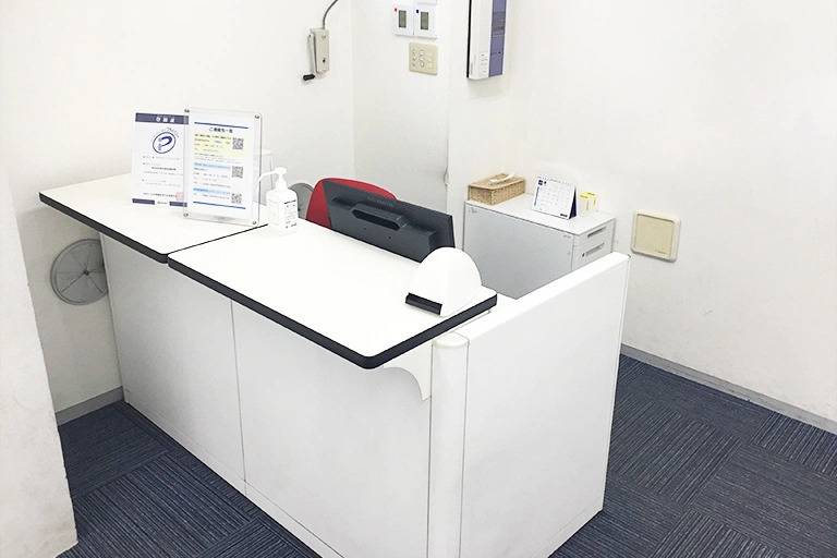 教室で何かわからないことがあれば、受付カウンターまでお気軽にご相談ください。