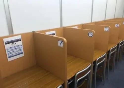 自習室完備！常時質問対応もしています！