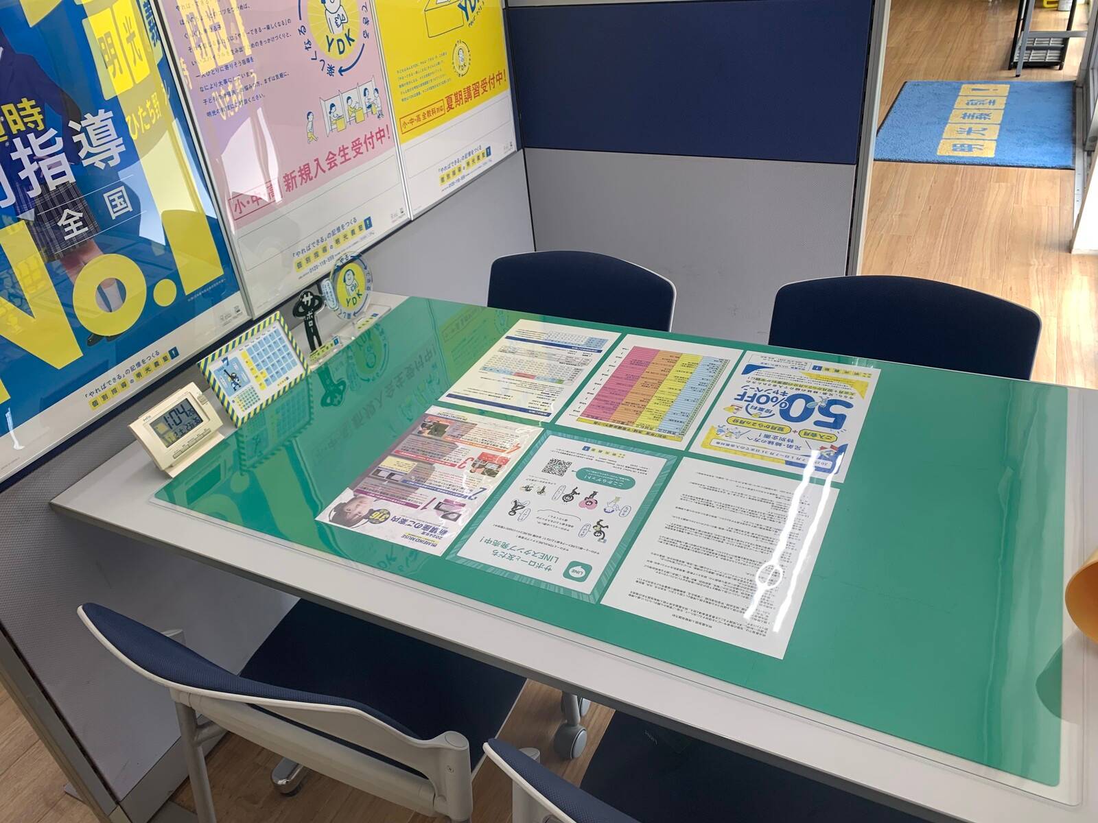 面談席です。こちらで皆さんのお話を聞かせていただきます！