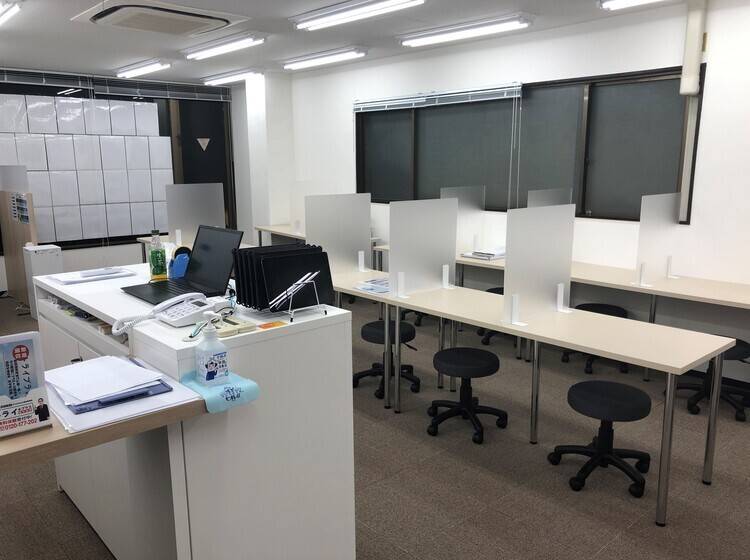個別指導塾 トライプラス 町屋校の画像2